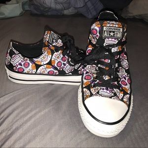 RARE Sugar Skull Converse